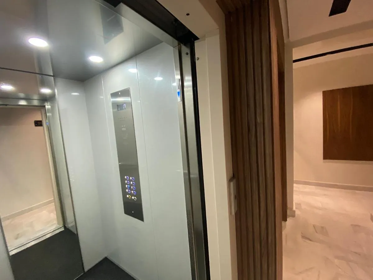 Modern 1 Bedroom 1Min From Downtown Anoual Tramway Casablanca Appartamento